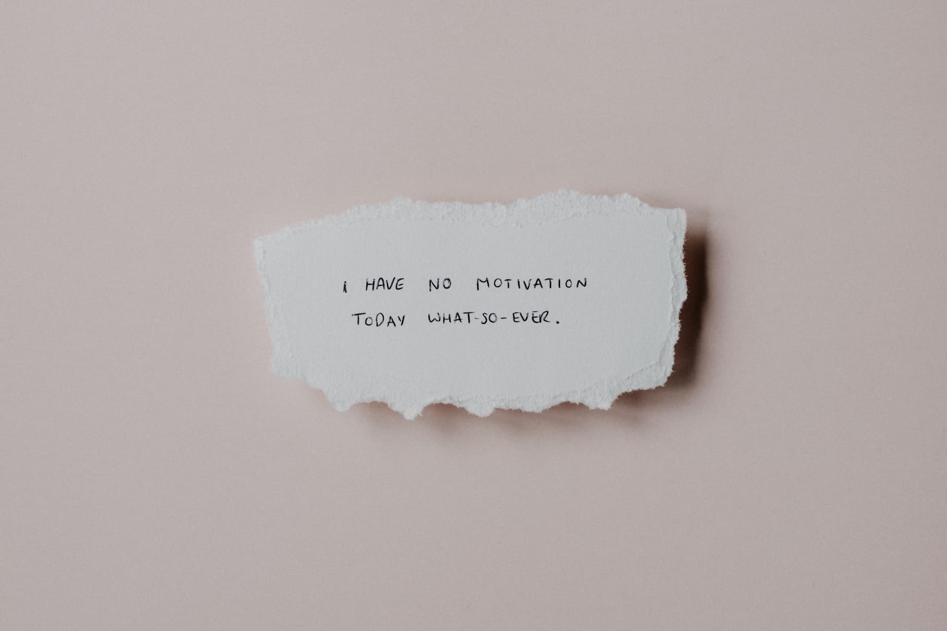 when motivation is lacking header - Photo by Annie Spratt on Unsplash