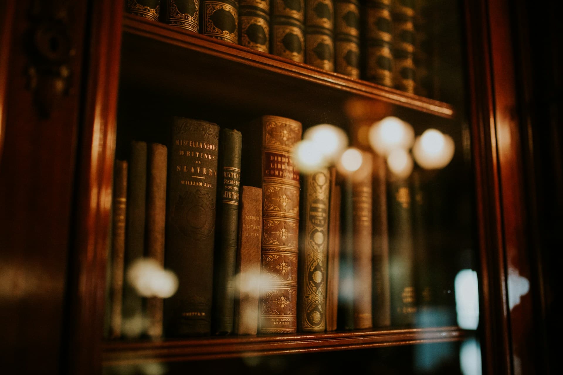 Writing historical fiction - Photo by Clarisse Meyer on Unsplash